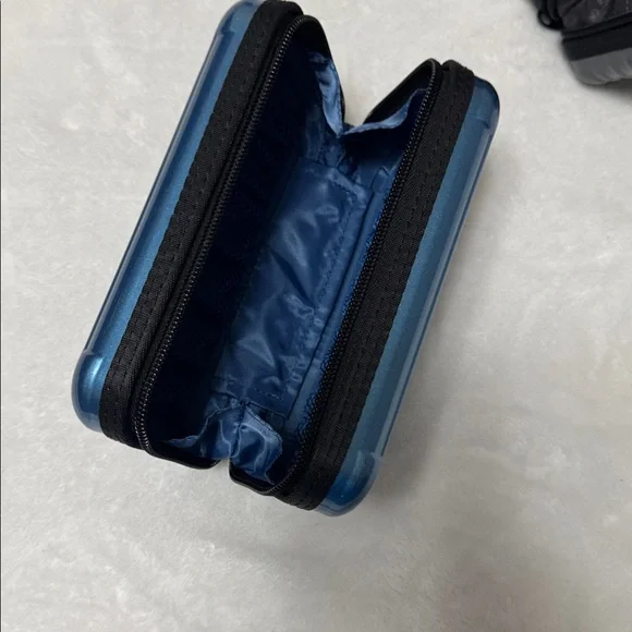 RIMOWA Metallic Blue and Charcoal Cases - Picture 7 of 7